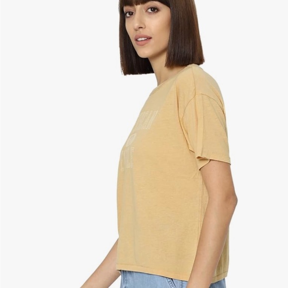 American Eagle Outfitters Women’s Mustard Yellow Short Sleeve Tee Size: XL NWT - Picture 6 of 8